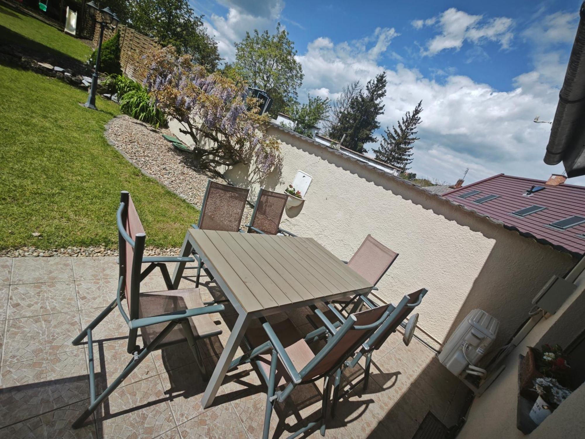 Valley Vendeghaz Eger Exterior photo